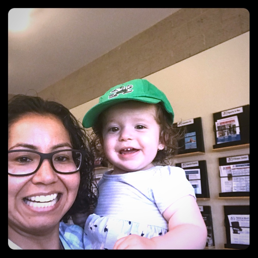 Meet your Posher, Hilary